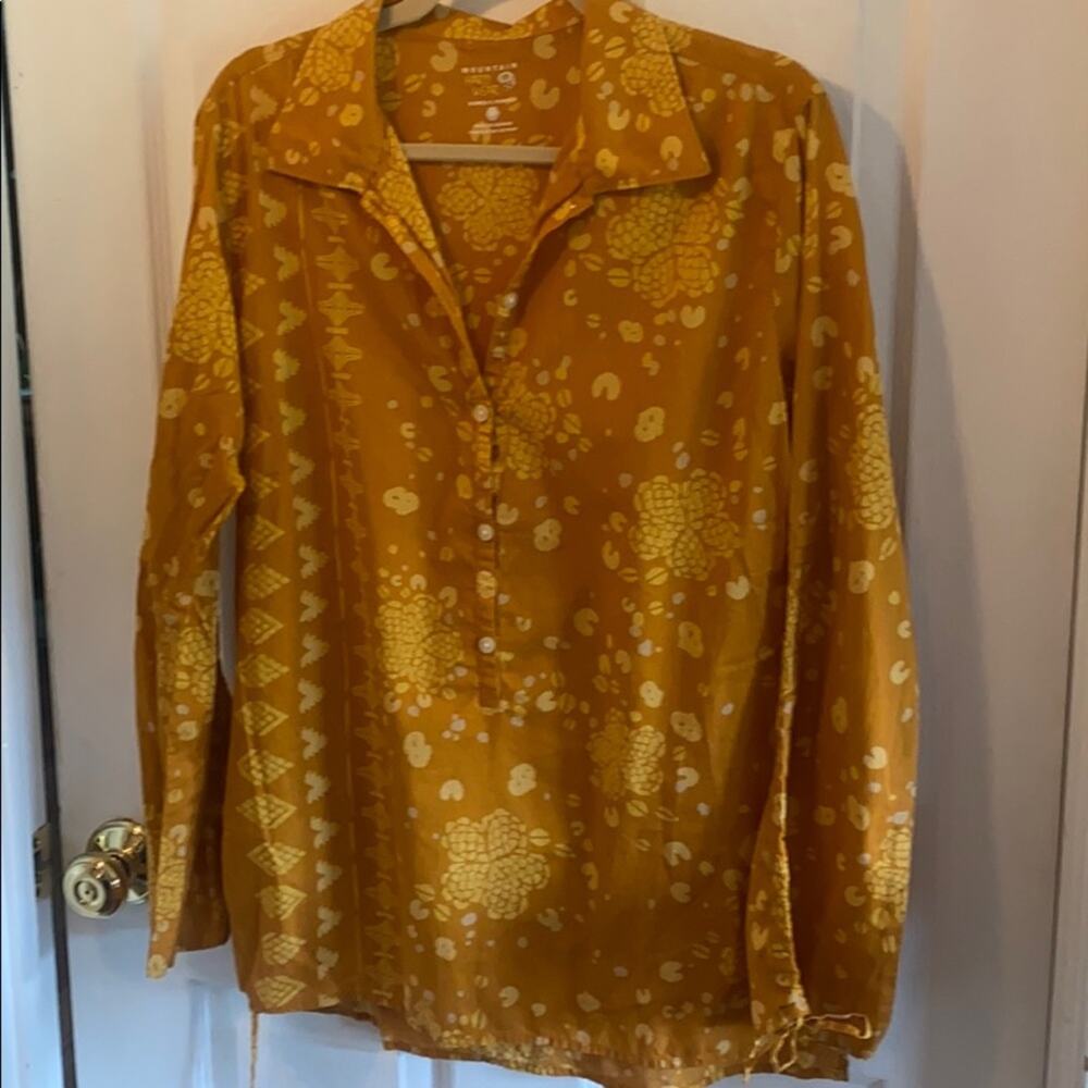 Mountain Hardwear 10 print top